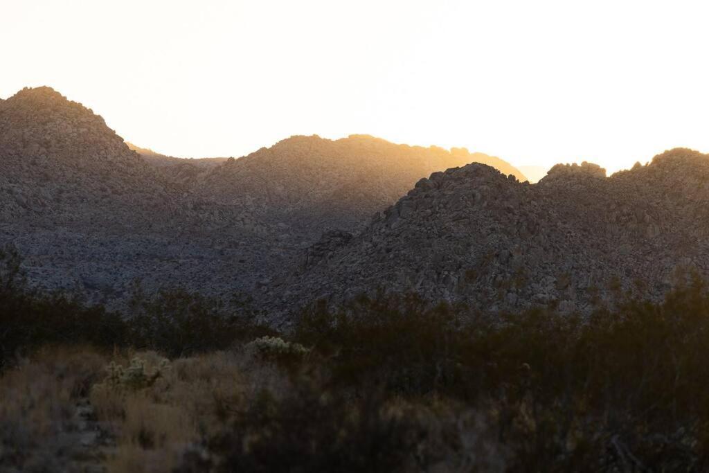 Panoramic Heaven - Luxury Designer Property W Spa Joshua Tree Extérieur photo