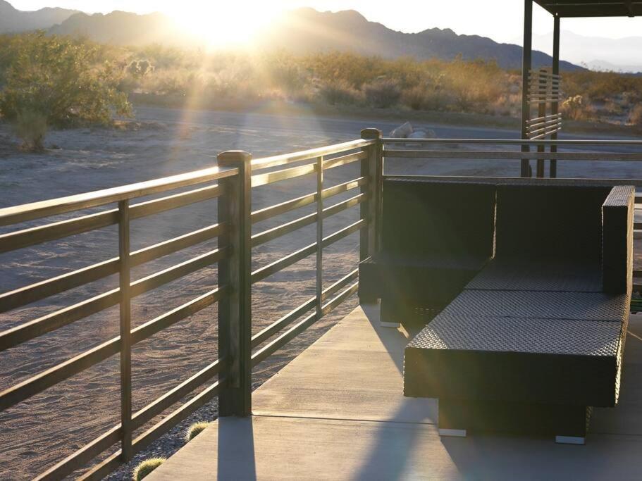 Panoramic Heaven - Luxury Designer Property W Spa Joshua Tree Extérieur photo