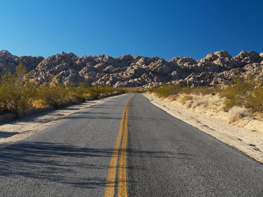 Panoramic Heaven - Luxury Designer Property W Spa Joshua Tree Extérieur photo