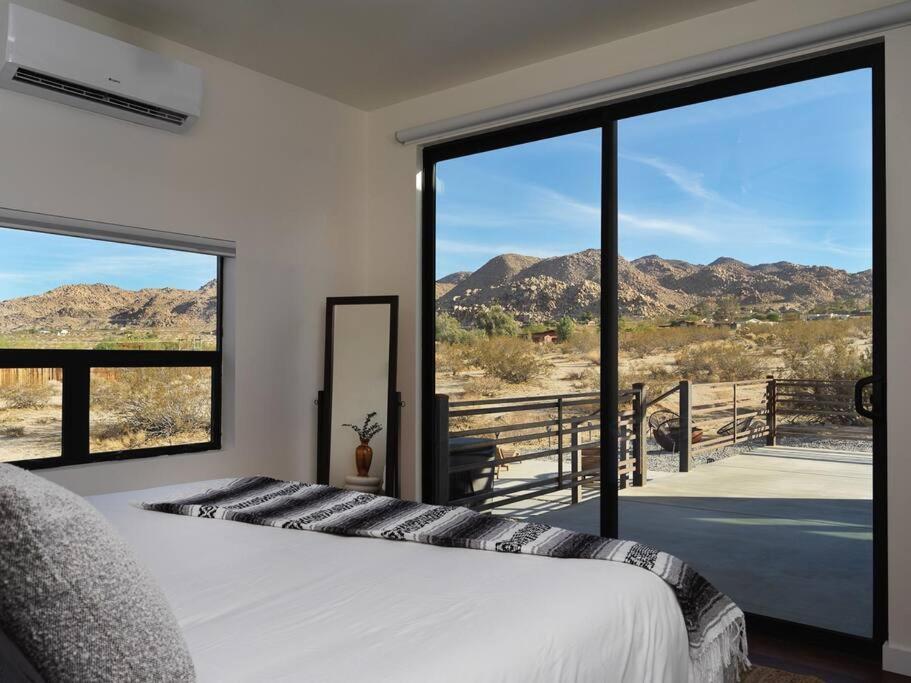 Panoramic Heaven - Luxury Designer Property W Spa Joshua Tree Extérieur photo